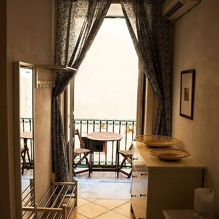 Fausto'S House Apartment Syracuse ภายนอก รูปภาพ
